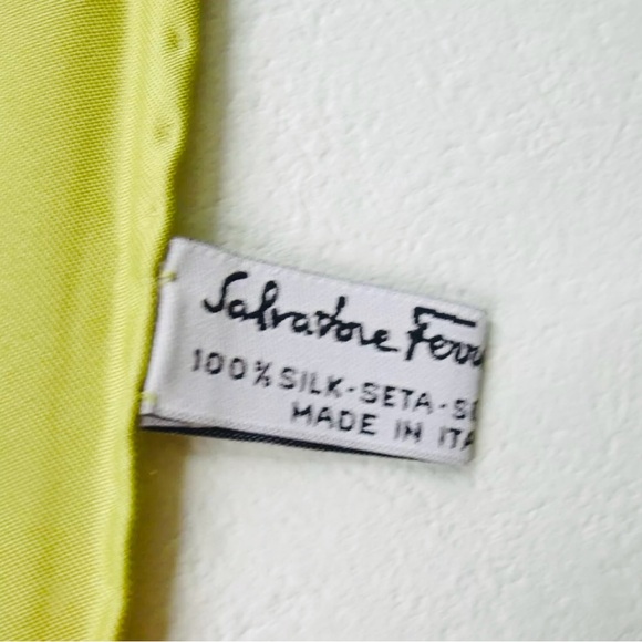 Salvatore Ferragamo Italian Silk Scarf 34.3” w/ Box 🎁 - Picture 10 of 16
